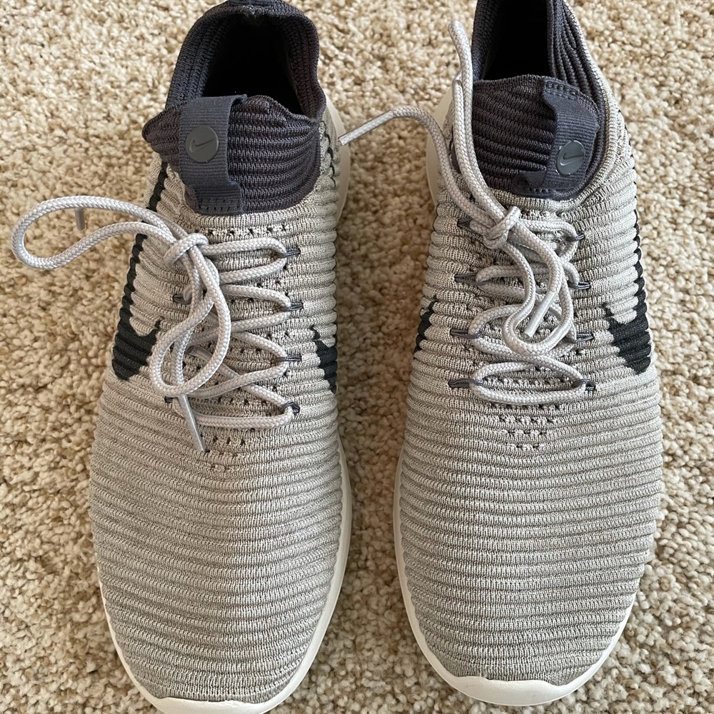 Nike Two Flyknit V2 women’s Running shoes